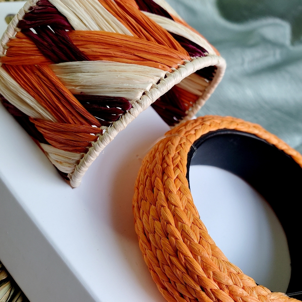 ZARA Natural Raffia & Mango Tree Wood Bracelet Set in Orange & Burgundy - Picture 5 of 10